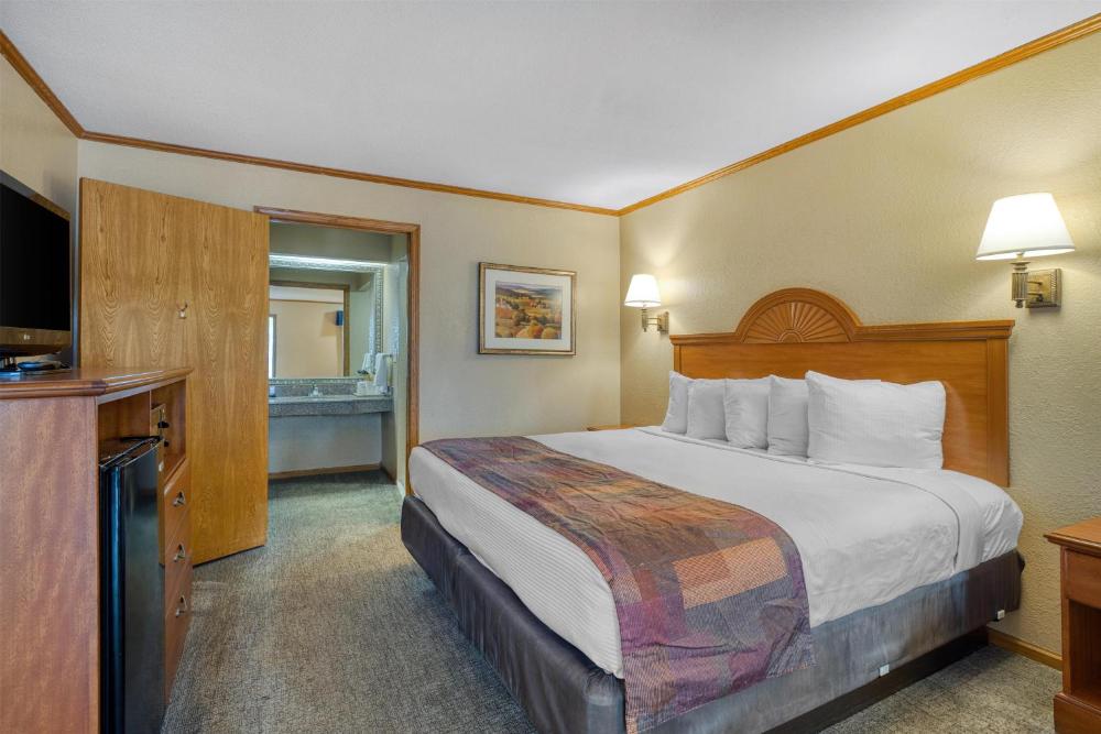 King Room - Disability Access interior